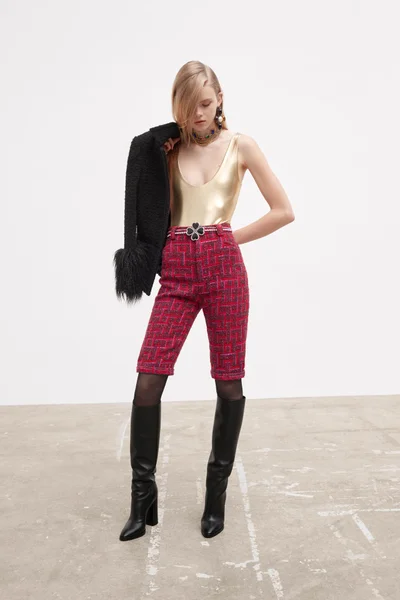 Look 25